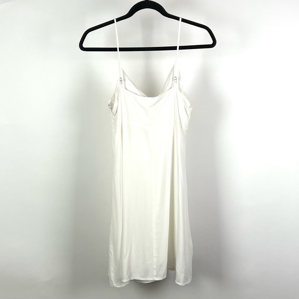 Lucca Contour Women's White Vivan Front Spaghetti Strap Cami Dress - Picture 2 of 11